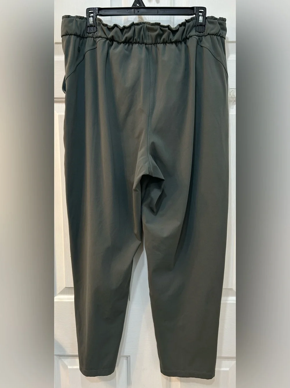Lululemon Stretch High Rise Pull On Pant Sz 12 Tapered Leg Drawstring Waist